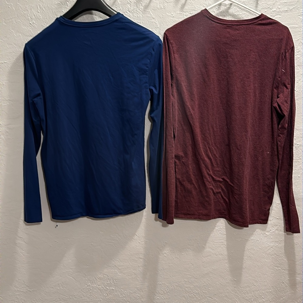 Apt. 9 Men’s Soft Cotton Men’s Long - Sleeve T-Shirts - 2 pack bundle (Size M) - Picture 2 of 4